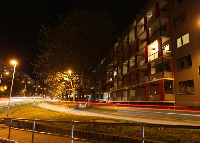 Modernes Ferienapartment Naehe Uniklinik Jena
